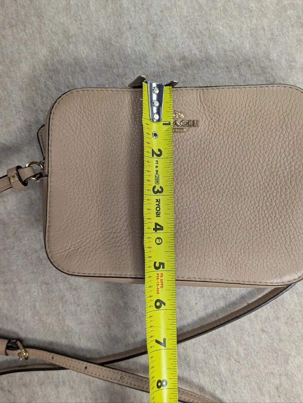 Coach Pebbled Leather Crossbody Jamie Camera Bag Taupe Beige Purse Compact